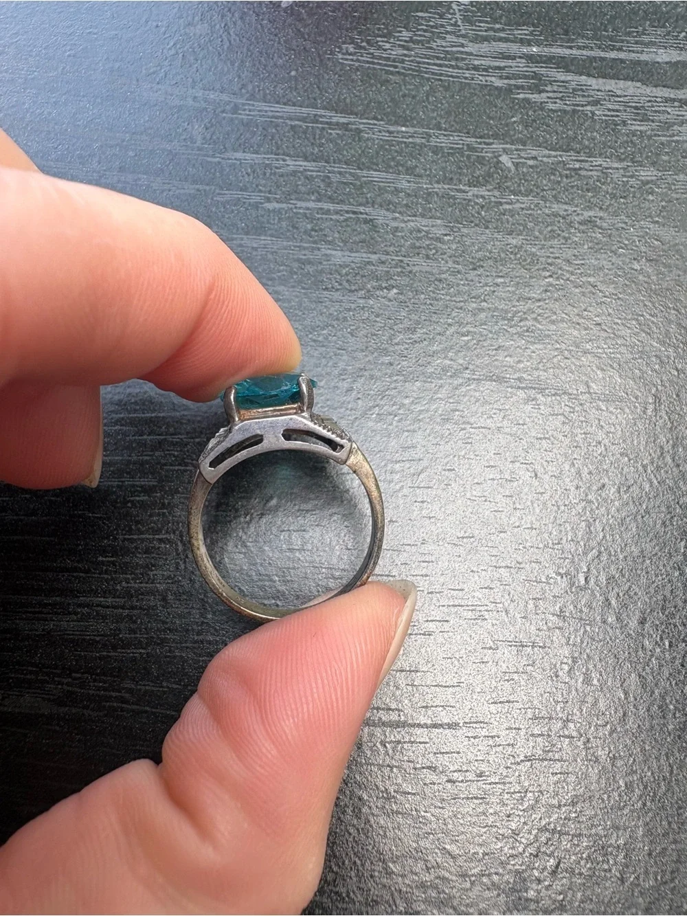 Sterling Silver Statement Ring with Blue Gemstone - Size 7.5